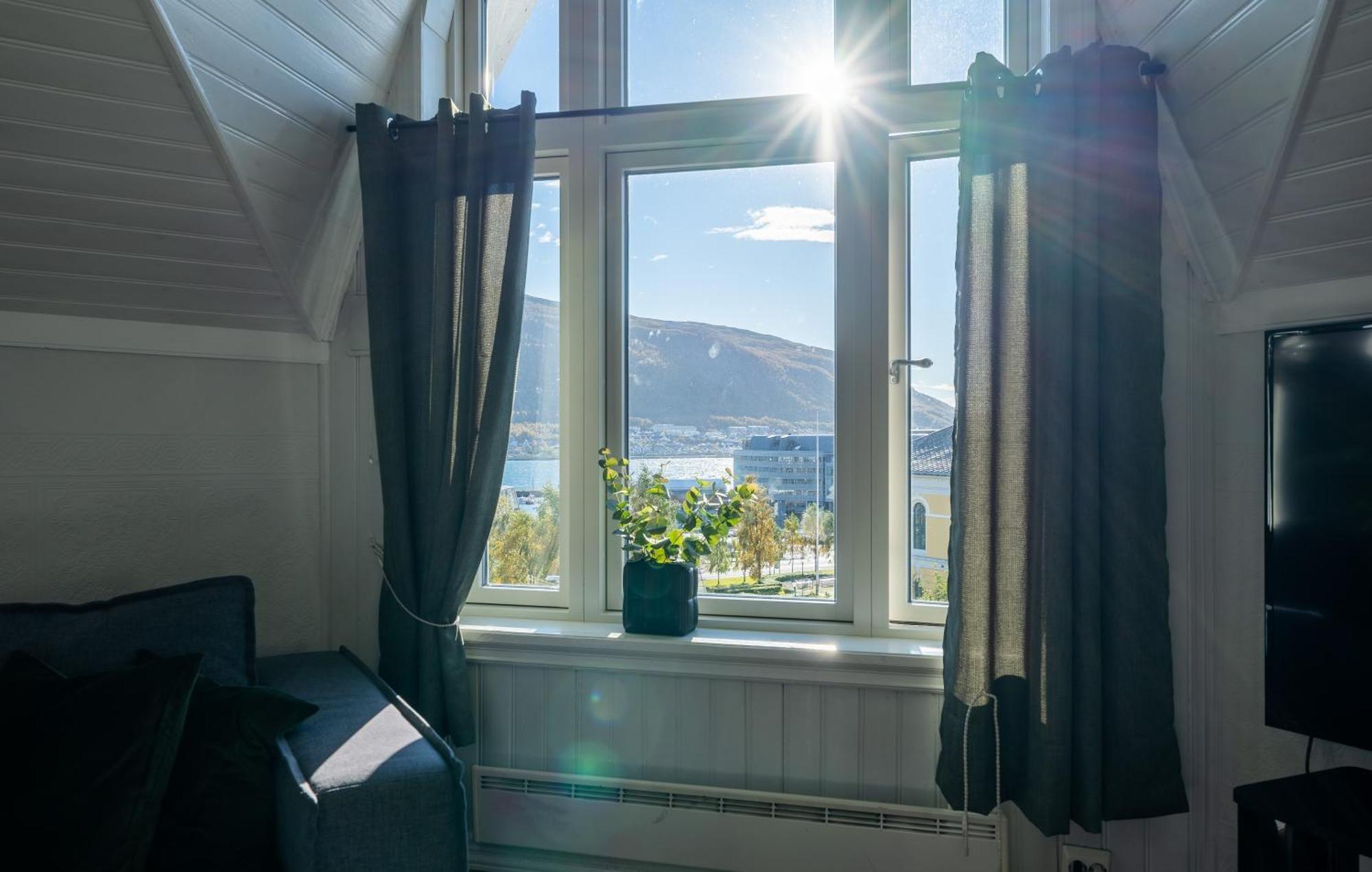 Enter Tromso - Exclusive Apartments Luaran gambar